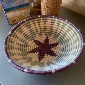 NEW, Medium, Handwoven Ruanda basket. PURPLE, GRAY, METALLIC SILVER and CREAM.